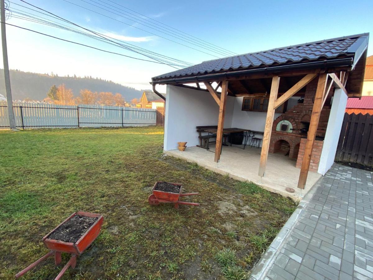 Casa Mocanu Sarmas Exteriér fotografie